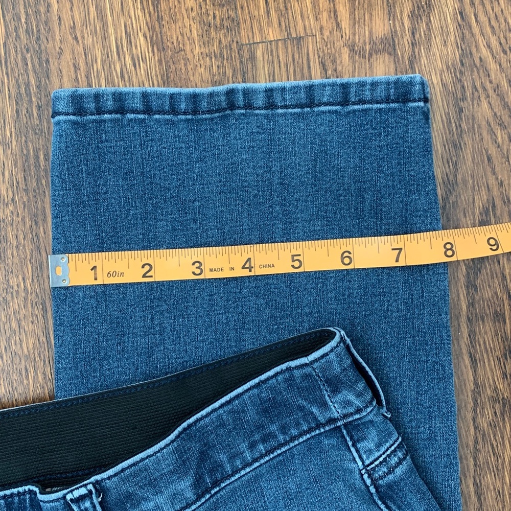 Chico’s Fabulously Slimming Jeans Medium Blue Size 14 Short - Picture 4 of 16